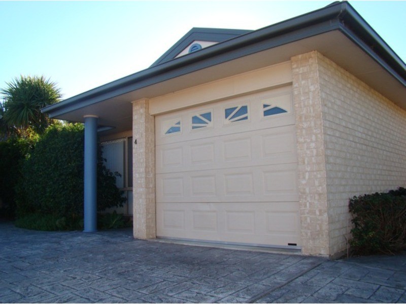 4/50  Currambene  Street, Huskisson NSW 2540