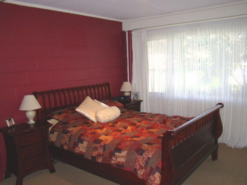 33 Tasman  Road, St Georges Basin NSW 2540