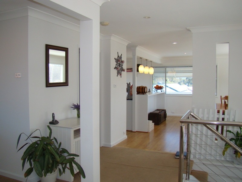 33 Tasman  Road, St Georges Basin NSW 2540