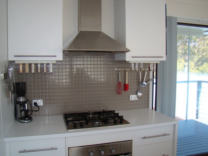33 Tasman  Road, St Georges Basin NSW 2540