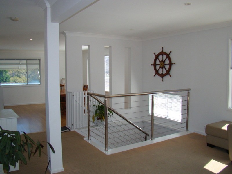 33 Tasman  Road, St Georges Basin NSW 2540
