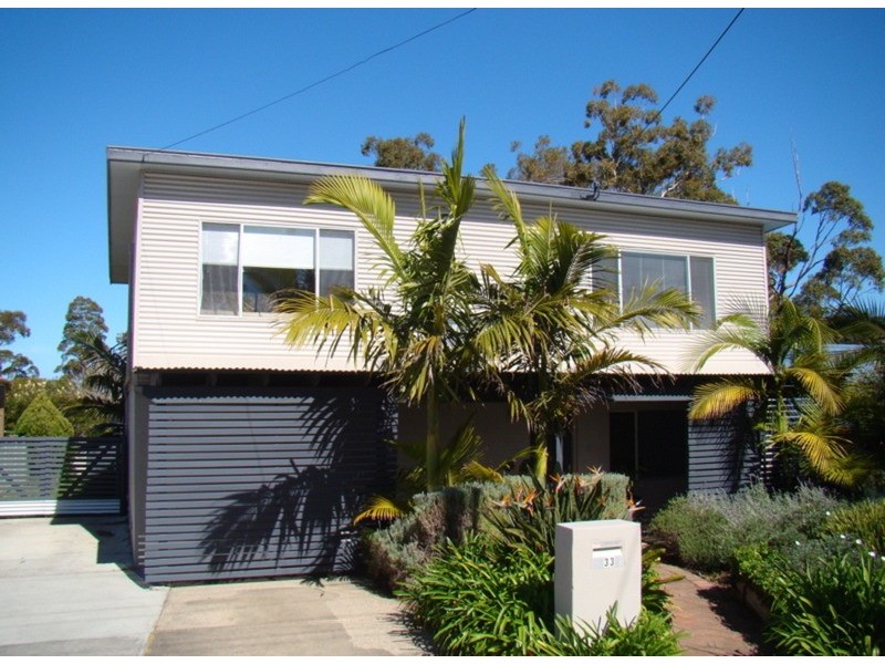 33 Tasman  Road, St Georges Basin NSW 2540
