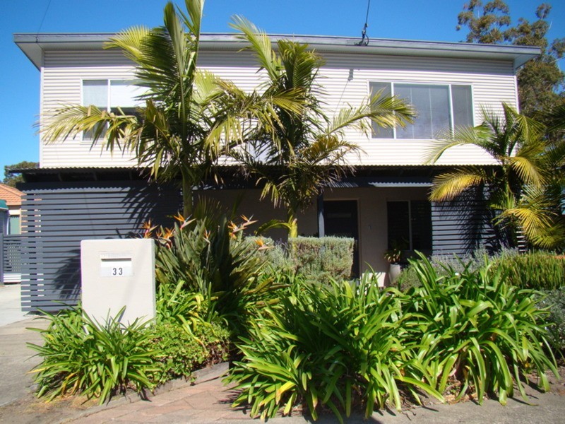 33 Tasman  Road, St Georges Basin NSW 2540