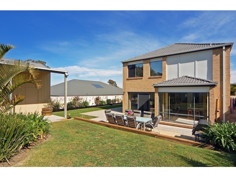 11 Hogbin  Crescent, Sanctuary Point NSW 2540