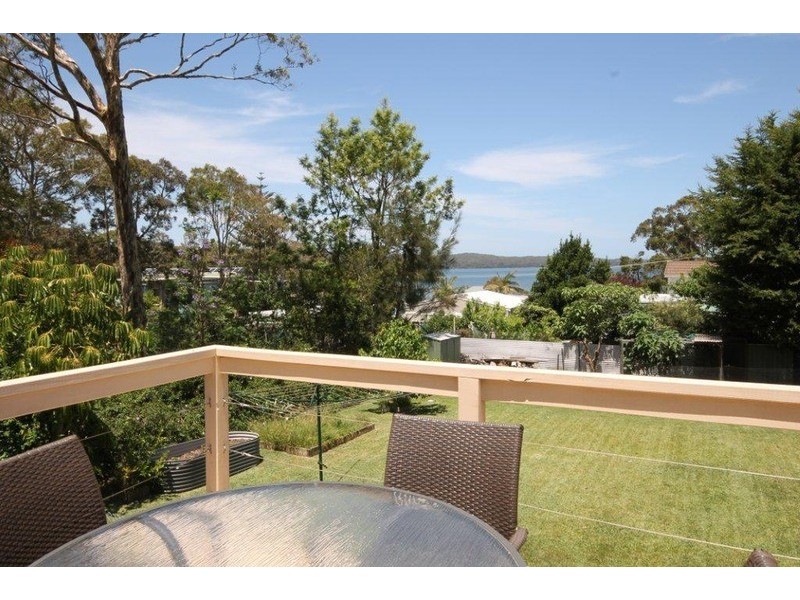 12  Second  Avenue, Erowal Bay NSW 2540
