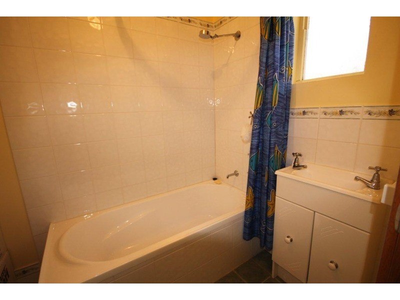 12  Second  Avenue, Erowal Bay NSW 2540