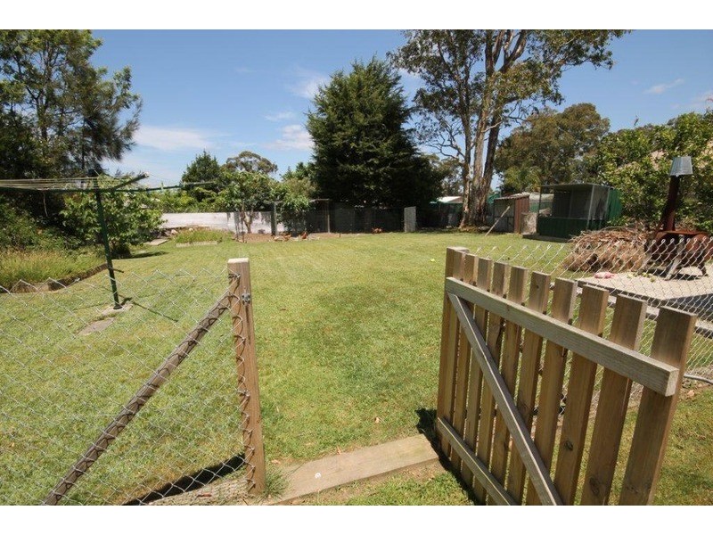 12  Second  Avenue, Erowal Bay NSW 2540