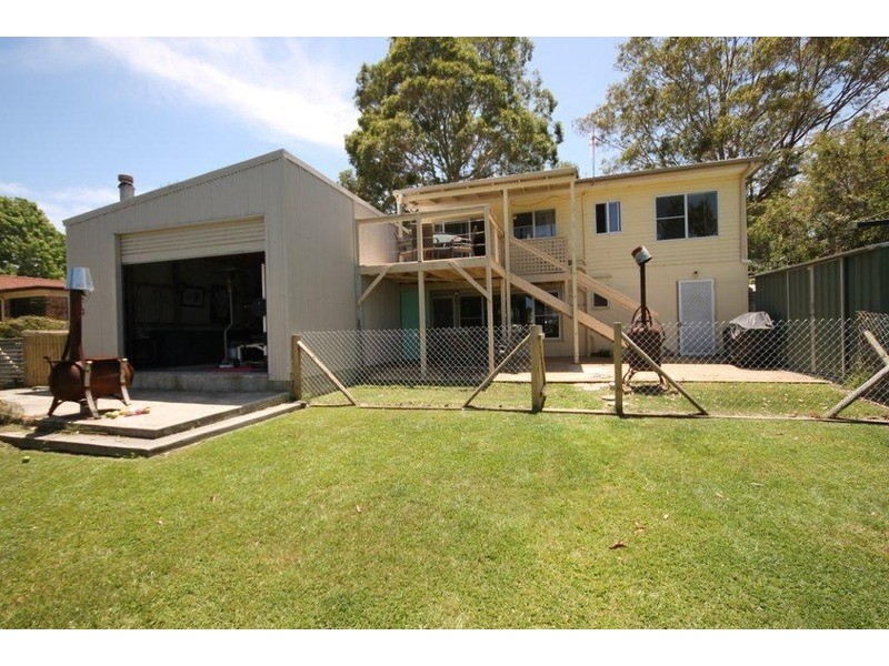 12  Second  Avenue, Erowal Bay NSW 2540
