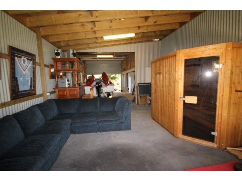 12  Second  Avenue, Erowal Bay NSW 2540