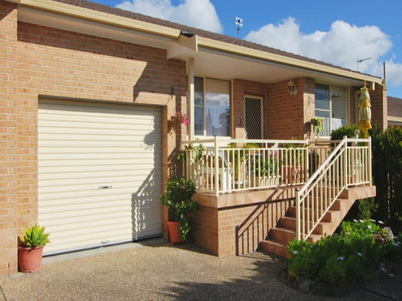 2/51 Beach  Street, Vincentia NSW 2540