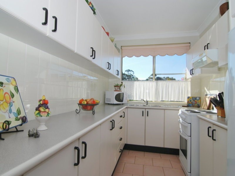 2/51 Beach  Street, Vincentia NSW 2540