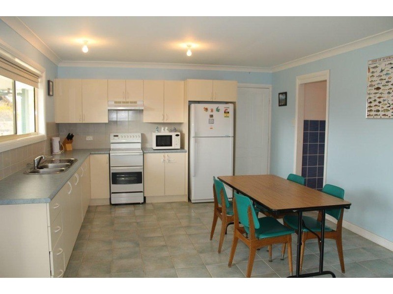 72  Leumeah  Street, Sanctuary Point NSW 2540