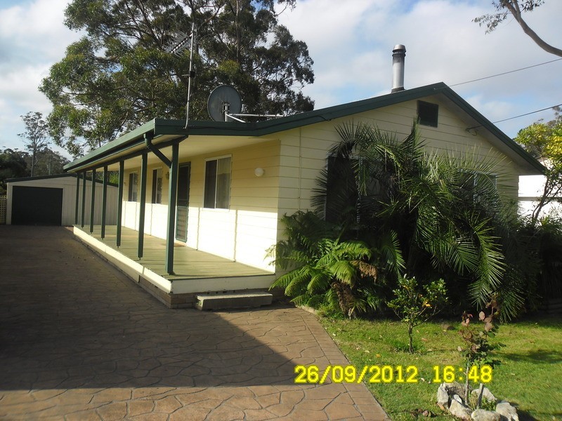 32 Roulstone Crescent, Sanctuary Point NSW 2540