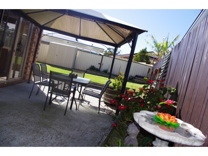 2 Dunisla Street, Sanctuary Point NSW 2540