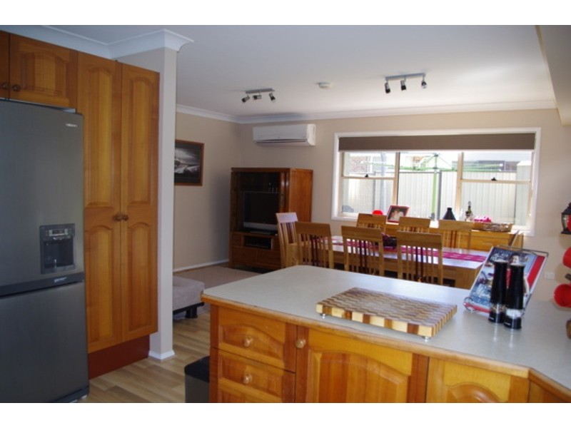 2 Dunisla Street, Sanctuary Point NSW 2540