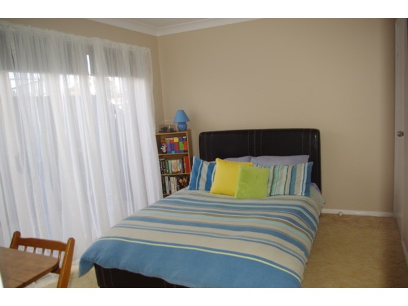 2 Dunisla Street, Sanctuary Point NSW 2540