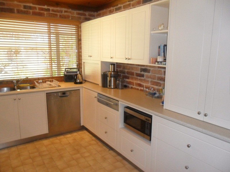 3 Seasongood Road, Woollamia NSW 2540