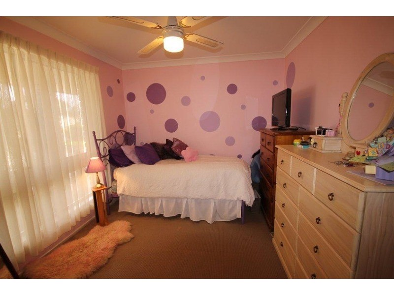 2 Truscott  Avenue, Sanctuary Point NSW 2540