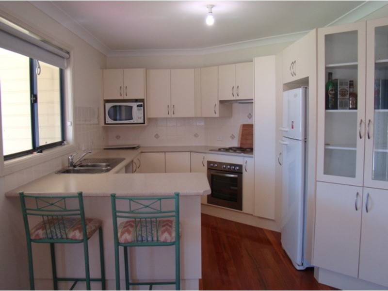 16 Mathie  Street, Basin View NSW 2540