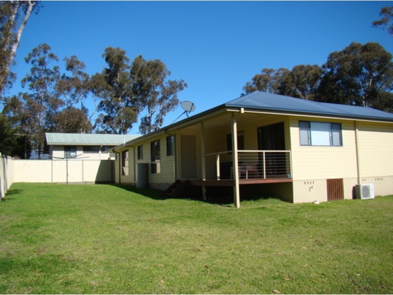 16 Mathie  Street, Basin View NSW 2540