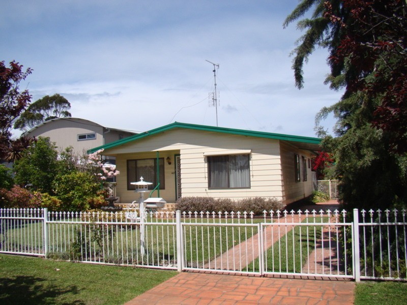 40 Tallyan Point  Road, Basin View NSW 2540