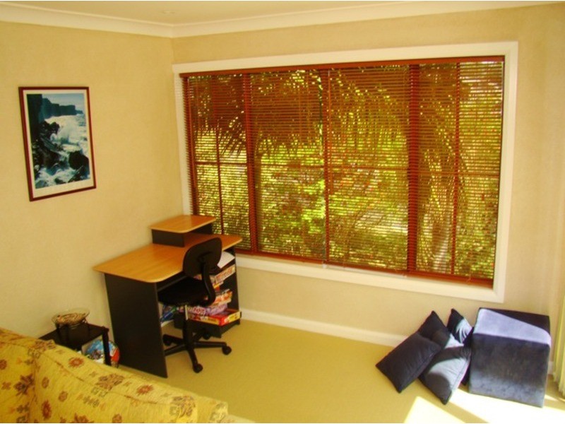 282 Elizabeth Drive, Vincentia NSW 2540