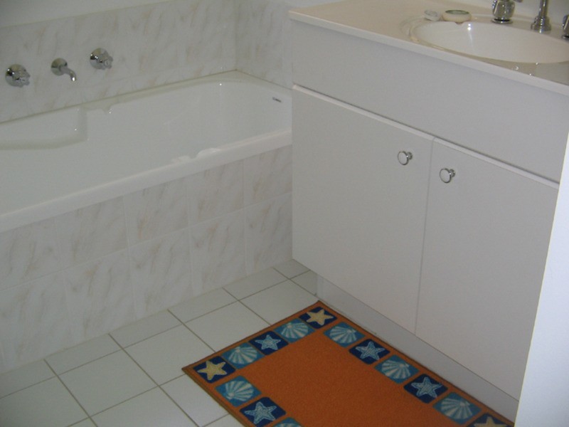 2/2-6 Panorama Road, St Georges Basin NSW 2540