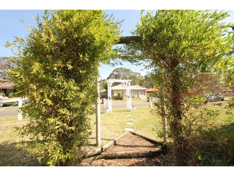 12 The Glen, Sanctuary Point NSW 2540