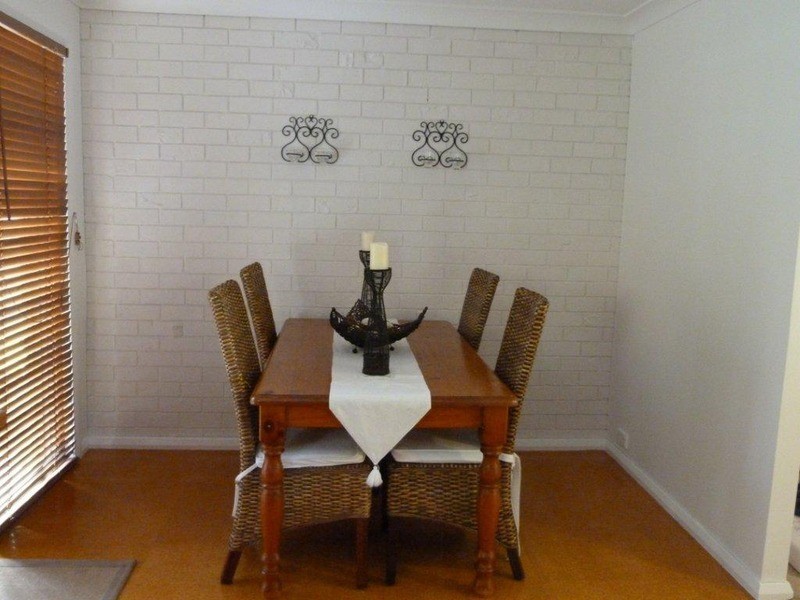 17 Mernie  Street, Old Erowal Bay NSW 2540