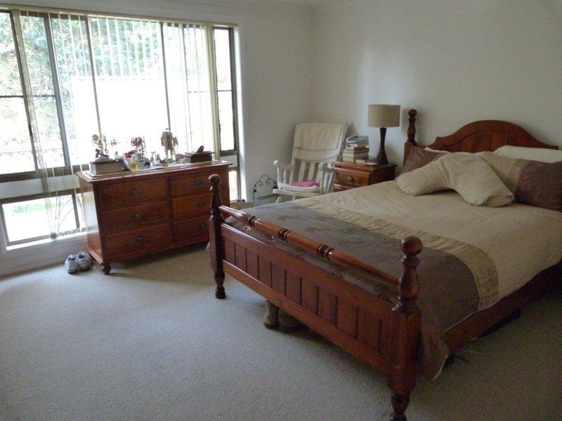 17 Mernie  Street, Old Erowal Bay NSW 2540
