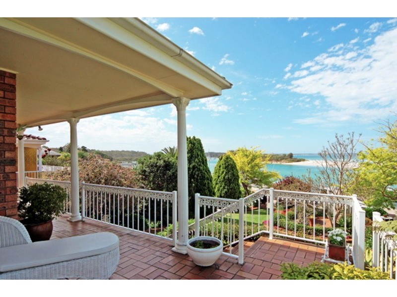 9 Field Street, Huskisson NSW 2540