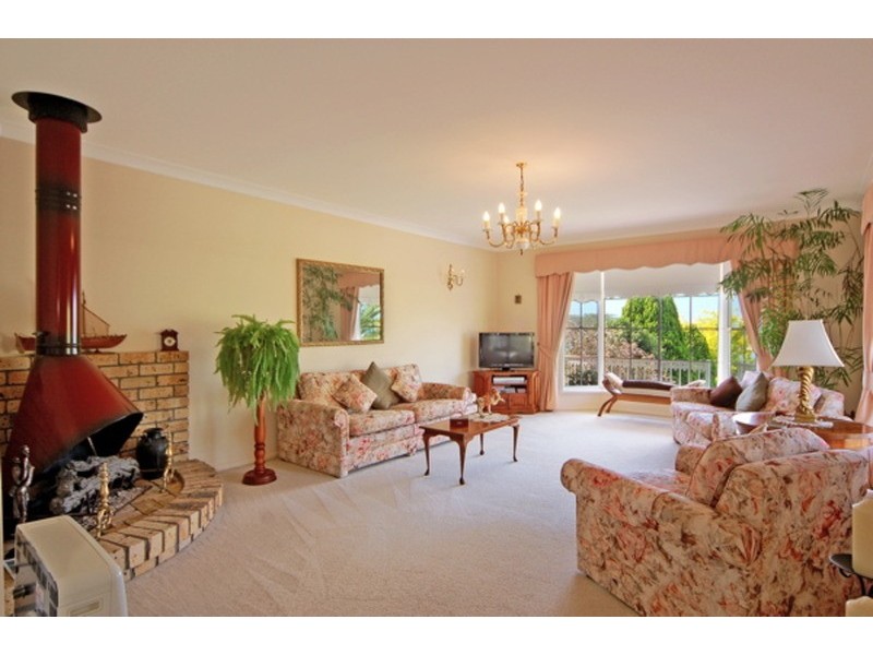 9 Field Street, Huskisson NSW 2540