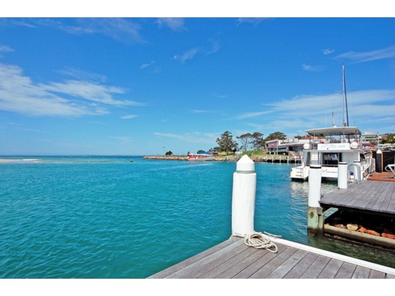 9 Field Street, Huskisson NSW 2540