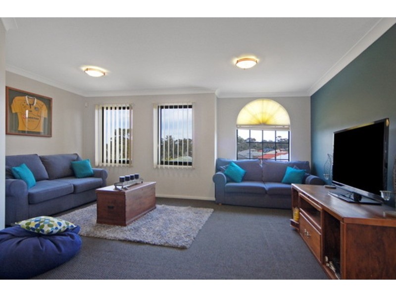 11 Hogbin Crescent, Sanctuary Point NSW 2540