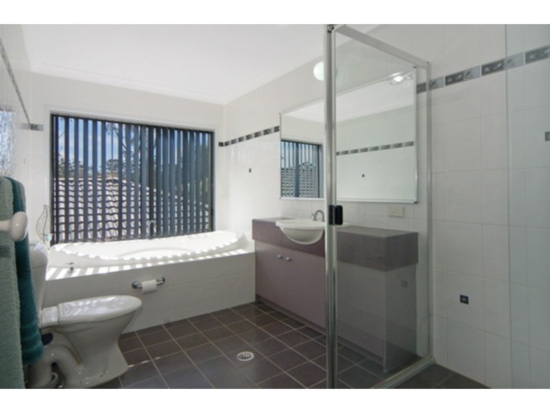 11 Hogbin Crescent, Sanctuary Point NSW 2540