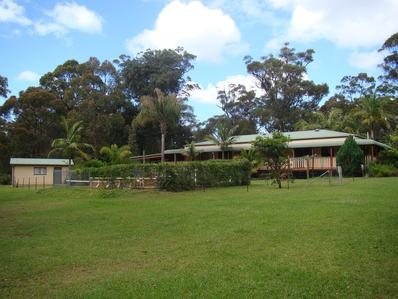 3 Atherton Road, Basin View NSW 2540