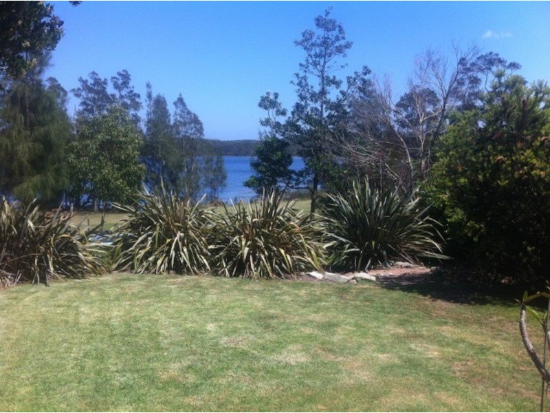 27 Naval Parade, Erowal Bay NSW 2540