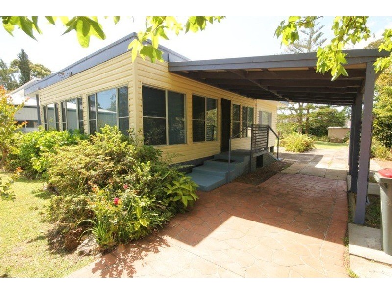 13 Greville Avenue, Sanctuary Point NSW 2540