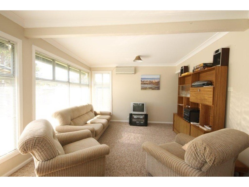 13 Greville Avenue, Sanctuary Point NSW 2540