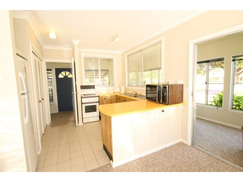 13 Greville Avenue, Sanctuary Point NSW 2540