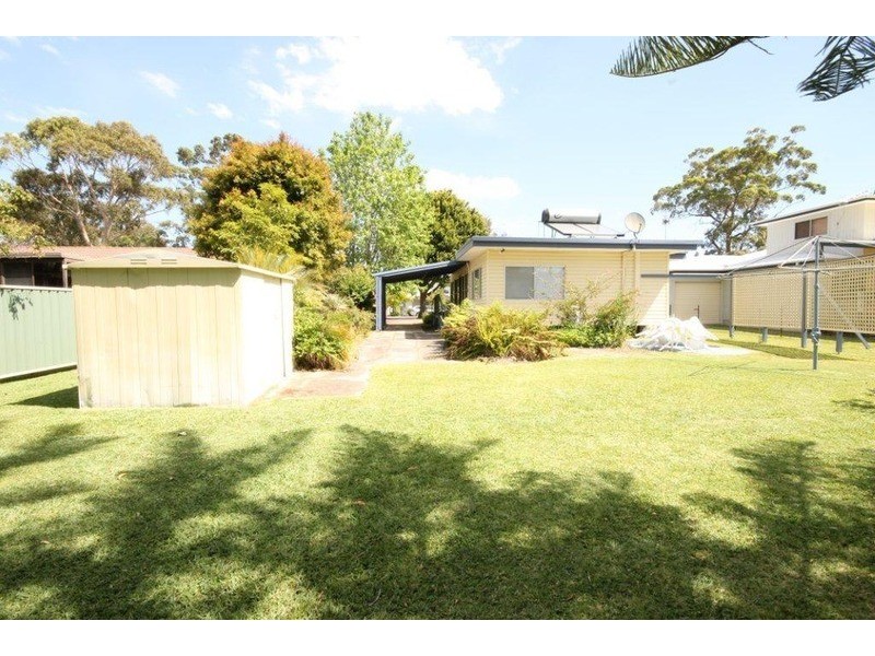 13 Greville Avenue, Sanctuary Point NSW 2540