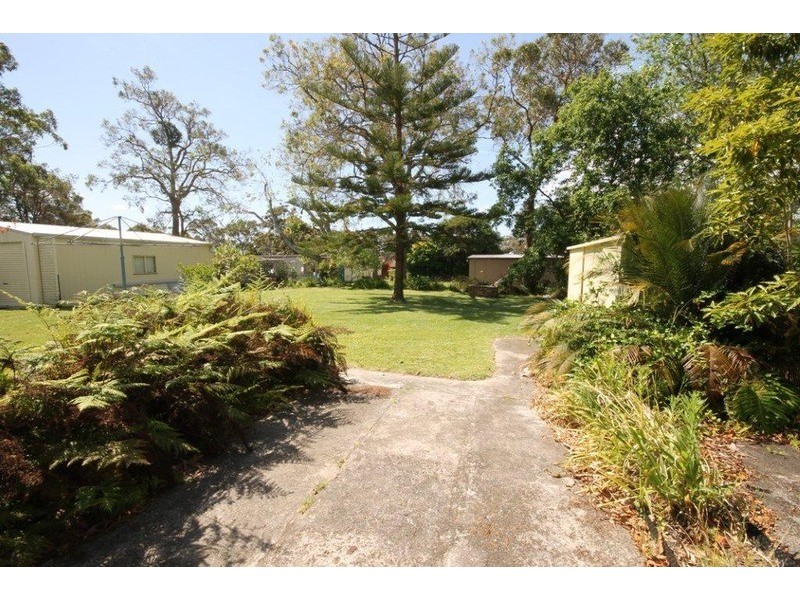13 Greville Avenue, Sanctuary Point NSW 2540