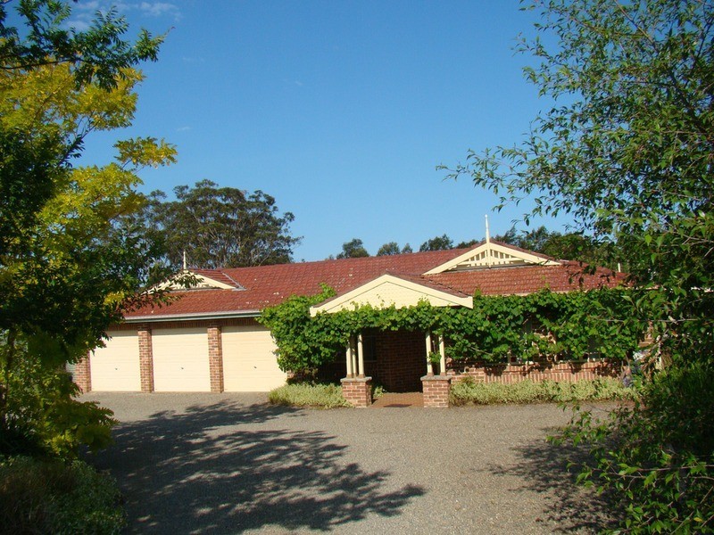 15 Vallon  Road, Woollamia NSW 2540