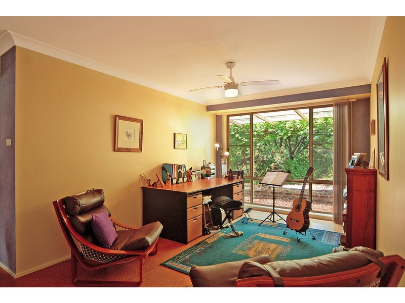 15 Vallon  Road, Woollamia NSW 2540