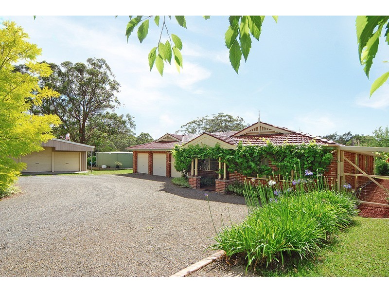 15 Vallon  Road, Woollamia NSW 2540