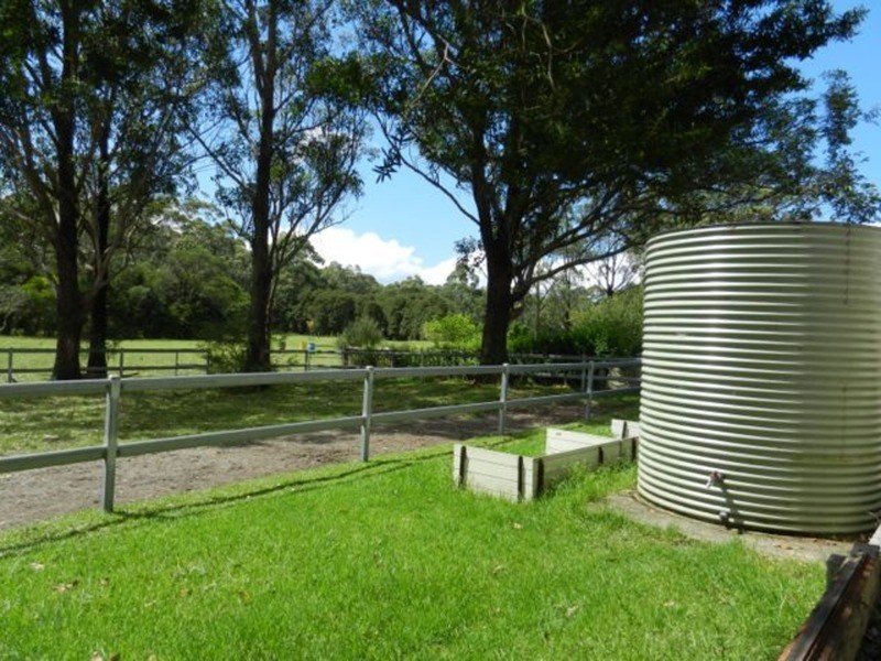 15 Vallon  Road, Woollamia NSW 2540