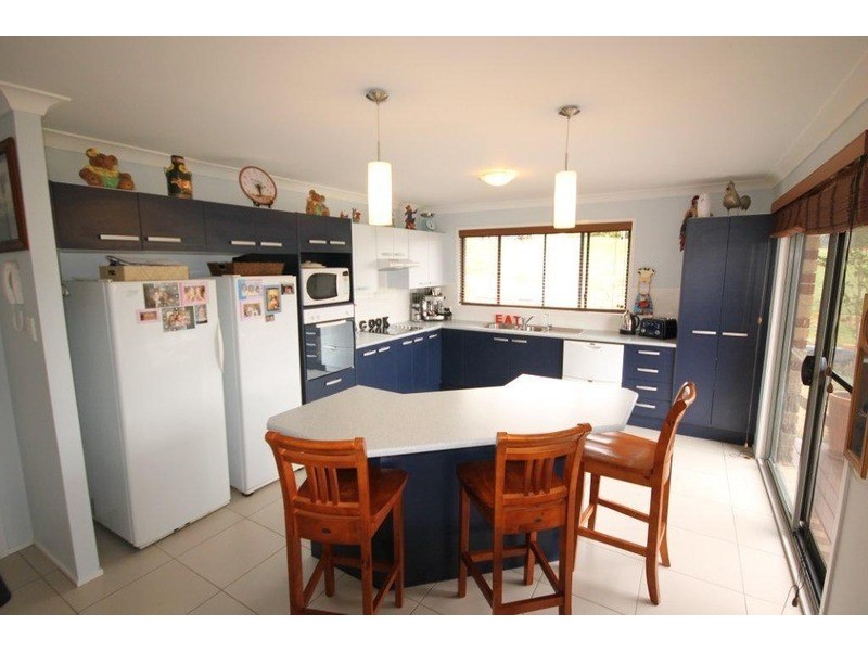 22 Bellfield  Place, Tomerong NSW 2540