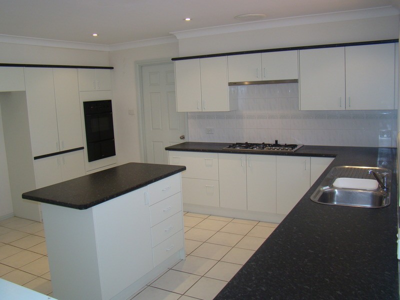 6 Prowse Close, Vincentia NSW 2540
