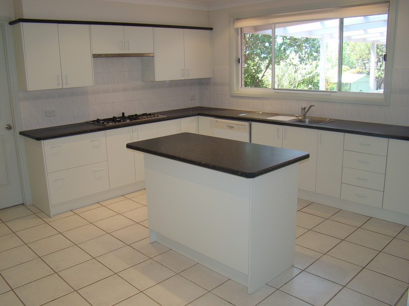 6 Prowse Close, Vincentia NSW 2540