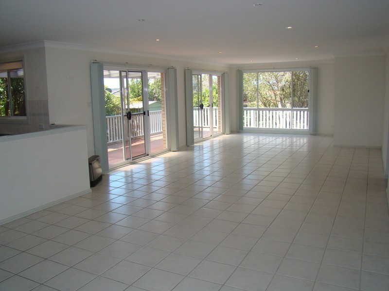 6 Prowse Close, Vincentia NSW 2540